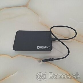 Predám 500GB WD BLACK externý HDD Kingston USB