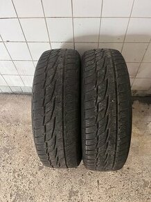 Predam 4 ks zimne pneu 215/70 R16