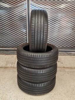 4x Pirelli - 225/45 R18 letné pneumatiky