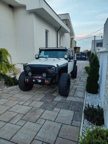 Jeep Wrangler JK - 1