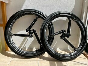 Softwheel odpružené kolesá na aktívny invalidný vozík