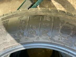 225/60R17 Kleber - 1