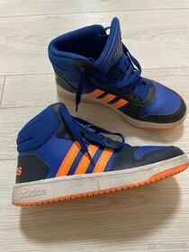 Adidas tenisky