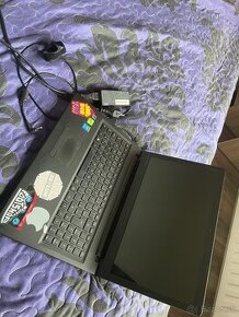 Notebook lenovo funkčný