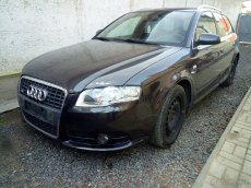 Audi A4 b7 avant 2.0 103kw tdi BPW s line LZ7L - 1