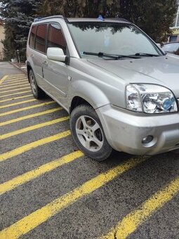 Predám Nissan xtrail volať na 0902815861