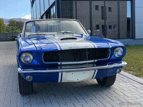 Ford Mustang 1966 cabrio v8 manuál