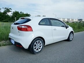 Kia Rio, 90800 km, 2014, v TOP STAVe