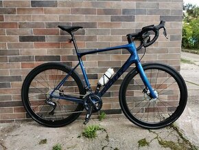 Giant Defy Advanced Pro 1 Di2, model 2021 - 1