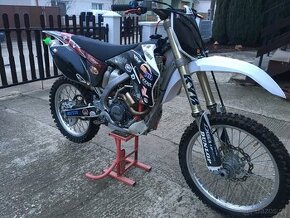 Yamaha YZ250F