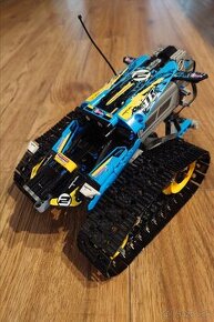 Lego Technic 42095 Stunt Racer