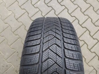 Zimné pneu Pirelli Sottozero 3 225/60 R17