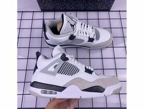 Jordan 4 Military Black Na Predaj