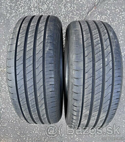 Predám 2 pneu GOODYEAR EfficientGrip 2 SUV 235/50 R19 103V