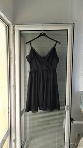 Dámske šaty Shein S čierne spoločenské - 1