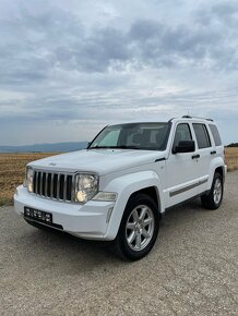 Jeep Cherokee 2.8crd 4x4 200ps facelift - 1