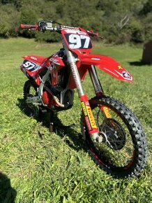 Honda CRF 250 2023 - 1