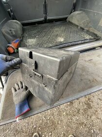 box na bateriu bmw e36 - 1