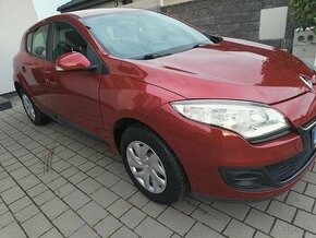 Renault Megane Hatchback, 1/2013, 1.6 dcl, 74 kW