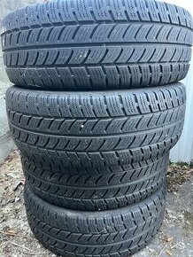 235/65 R 16C Continental VancoWinter 2