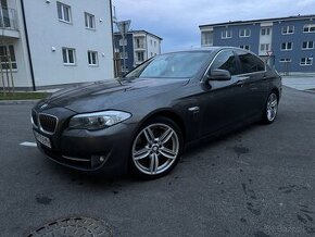 BMW 5 F10 530xd