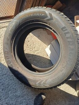 Zimné pneumatiky. 255/65 R17