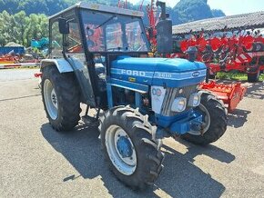 Traktor ford 4x4