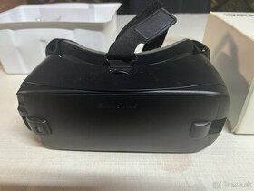 Virtuálne okuliare Samsung R323 Gear VR čierne - 1