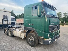 Prodáme tahač Volvo FH 12 420, 6x2, rok: 05/2000. Manuál