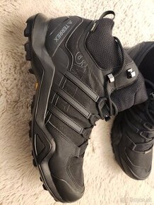 Predam 47,5 - ADIDAS TERREX SWIFT R2 MID GTX CM7500