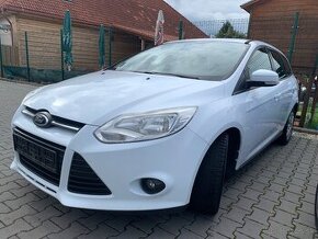 Predám Ford Focus combi 1.0 ecobost rv 2013.