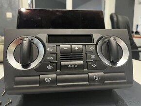 Audi A3 8P panel klimatizácie