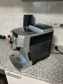 De'Longhi Magnifica S Automatický Kávovar