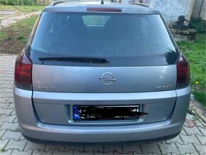 Rozpredám Opel Signum 3.0 v6 cdti