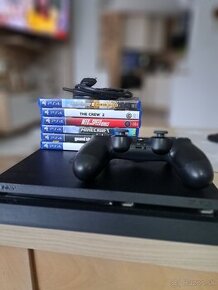 Playstation 4 slim