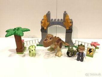 Lego Duplo T-Rex a Triceratops na útěku 10939