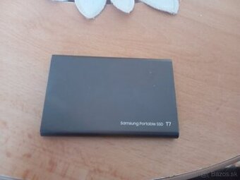 Predám externý HDD SSD  1tb