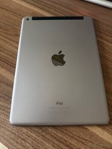 Apple iPad 5th Gen 32GB 9.7in Space Grey/ Black