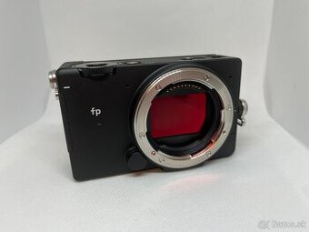 Sigma fp L - 61 mpix. smallest FF mirrorless