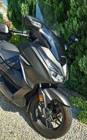 Honda Forza 125, r.2020,SR,nejazdena mesto a kratke trate