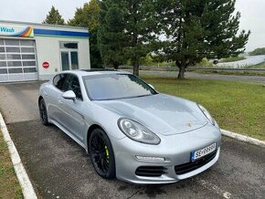 Porsche Panamera S e-hybrid