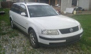 VW Passat b5 Variant 1,9tdi 81kw-Rozpredam