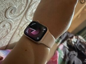 Apple Watch 9 series hodinky