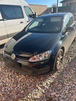 rozpredam volkswagen golf 7 farba LC9X