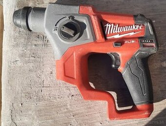 Milwaukee m12