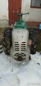 Dvojkolesovy traktor - 1