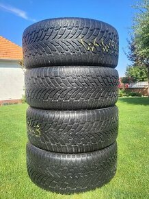 275/45R21 Nokian zimné - 1