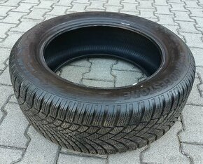 Predám 1 ks zimnú zánovnú pneumatiku 235/55 R18