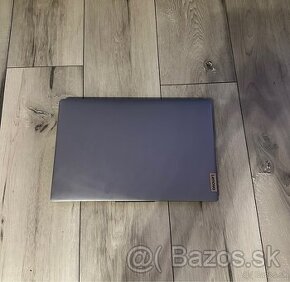 Lenovo IdeaPad Slim 3 15IAN8