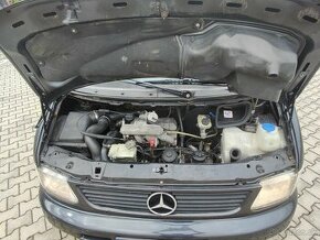 Mercedes Benz V- class V230TD - 1